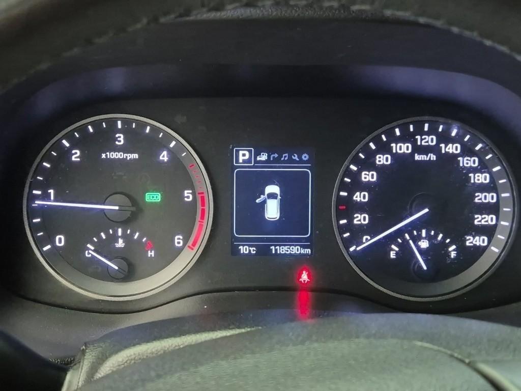 HYUNDAI Tucson - Vista 6