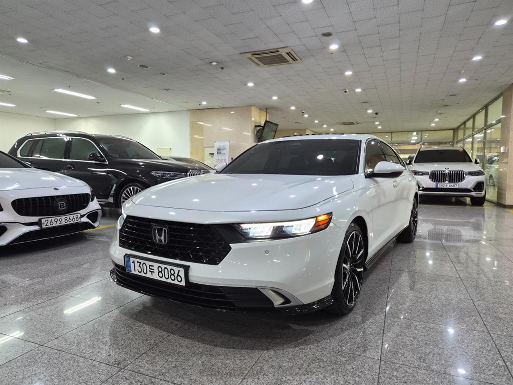 Honda Accord 2024 Blanco - Importación desde Corea - HF Imports Iquique - Foto 1