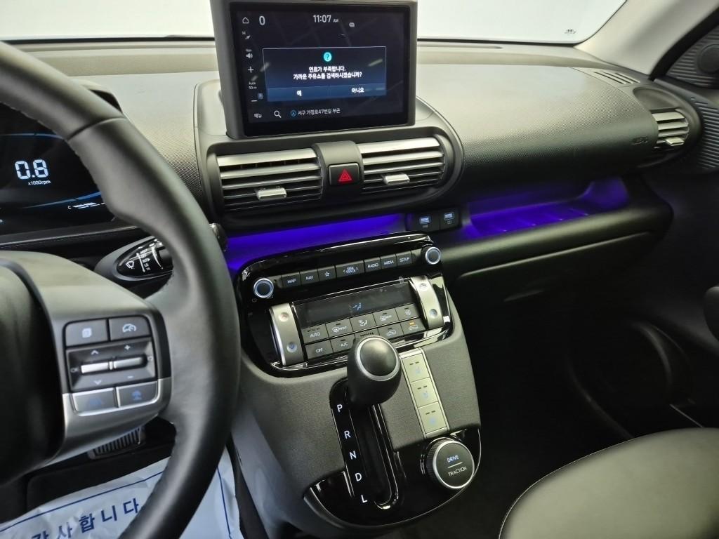 HYUNDAI Casper - Vista 10
