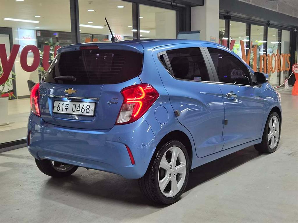 Chevrolet Spark - Vista 4
