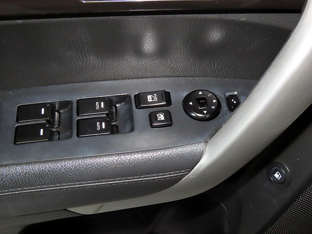 KIA Sorento 2011 Blanco - Importación desde Corea - HF Imports Iquique - Foto 13