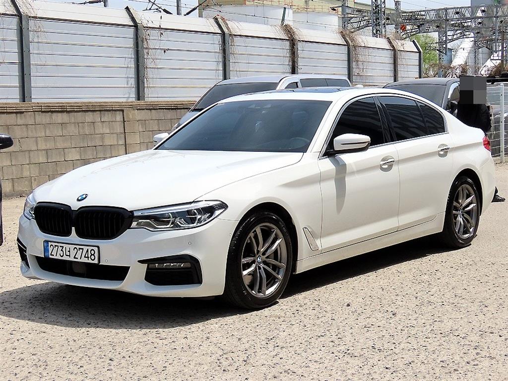 BMW 5 Series - Vista 2