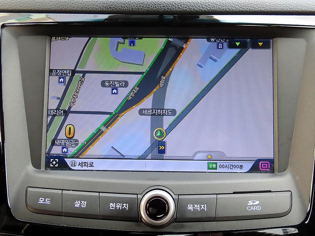 Ssangyong Tivoli 2019 Blanco - Importación desde Corea - HF Imports Iquique - Foto 15