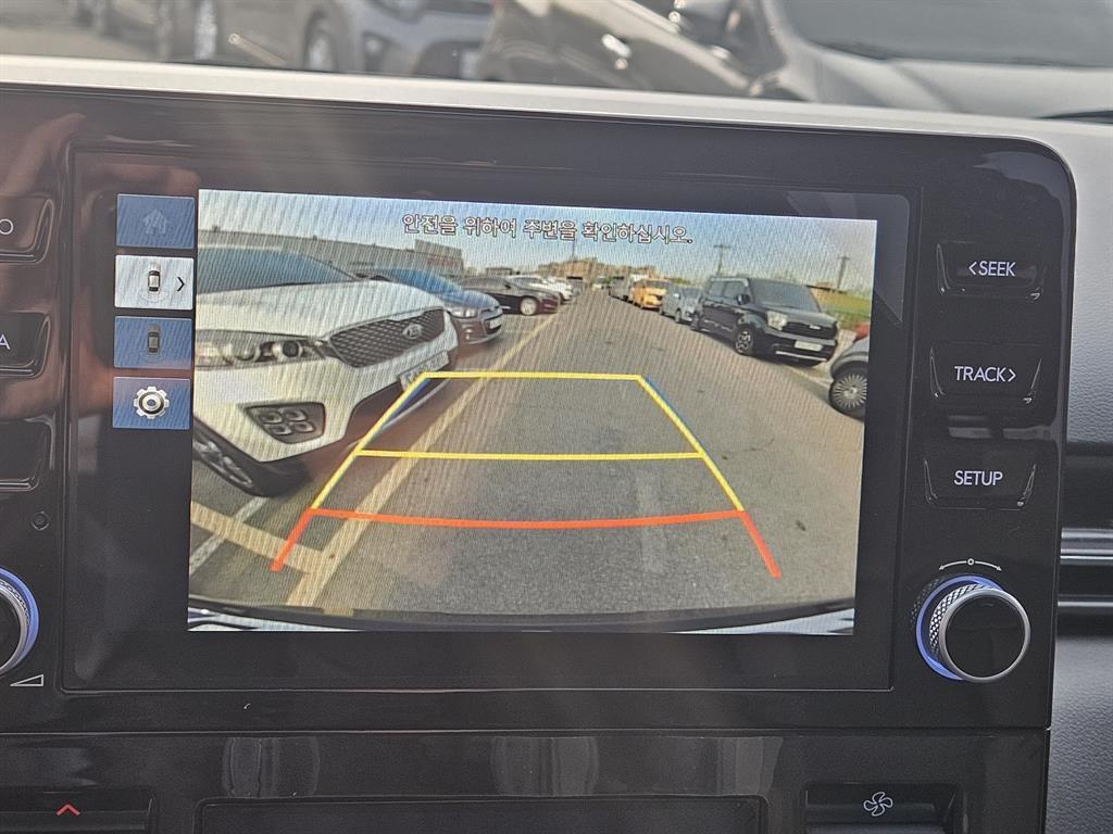 HYUNDAI Staria - Vista 8