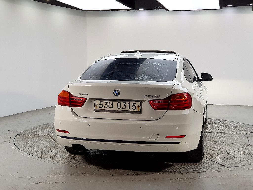 BMW 4 Series - Vista 3