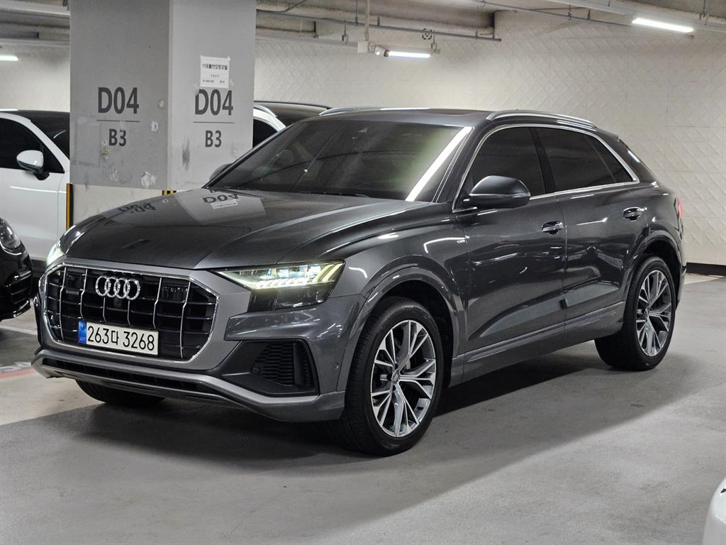 Audi Q8 - Vista 3