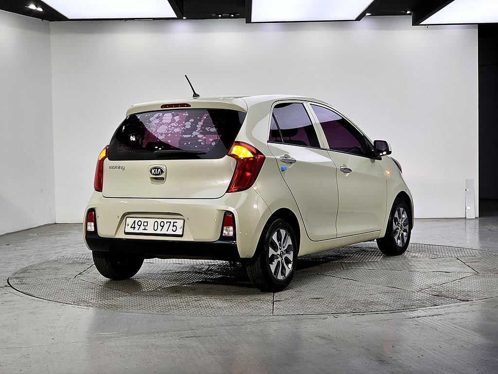 KIA Morning - Vista 4