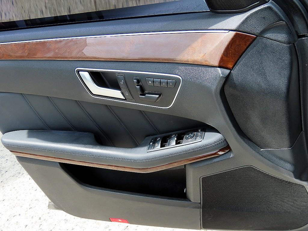 Mercedes Benz E class - Vista 11