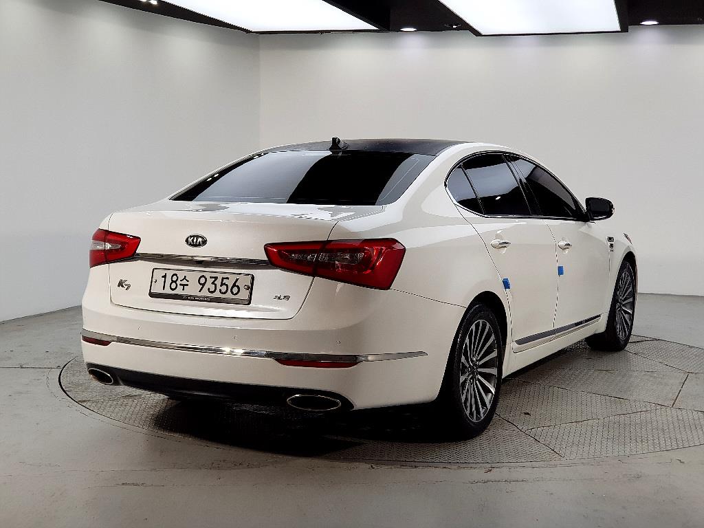 KIA K7 - Vista 4