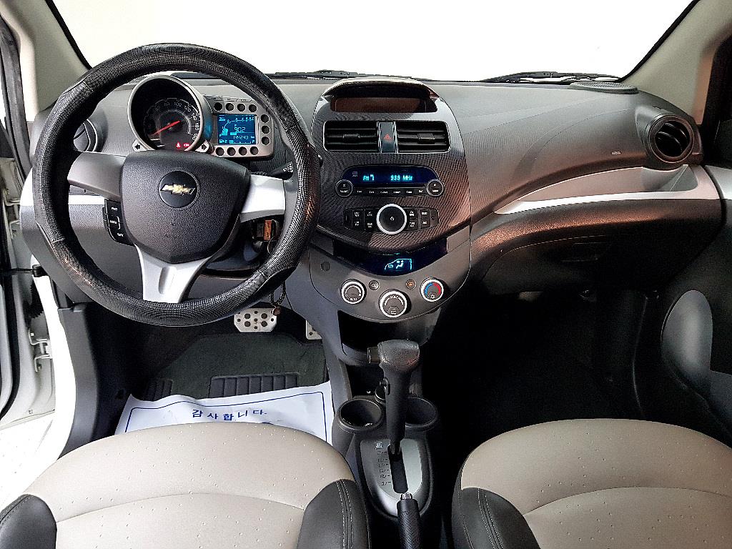 Chevrolet Spark - Vista 5