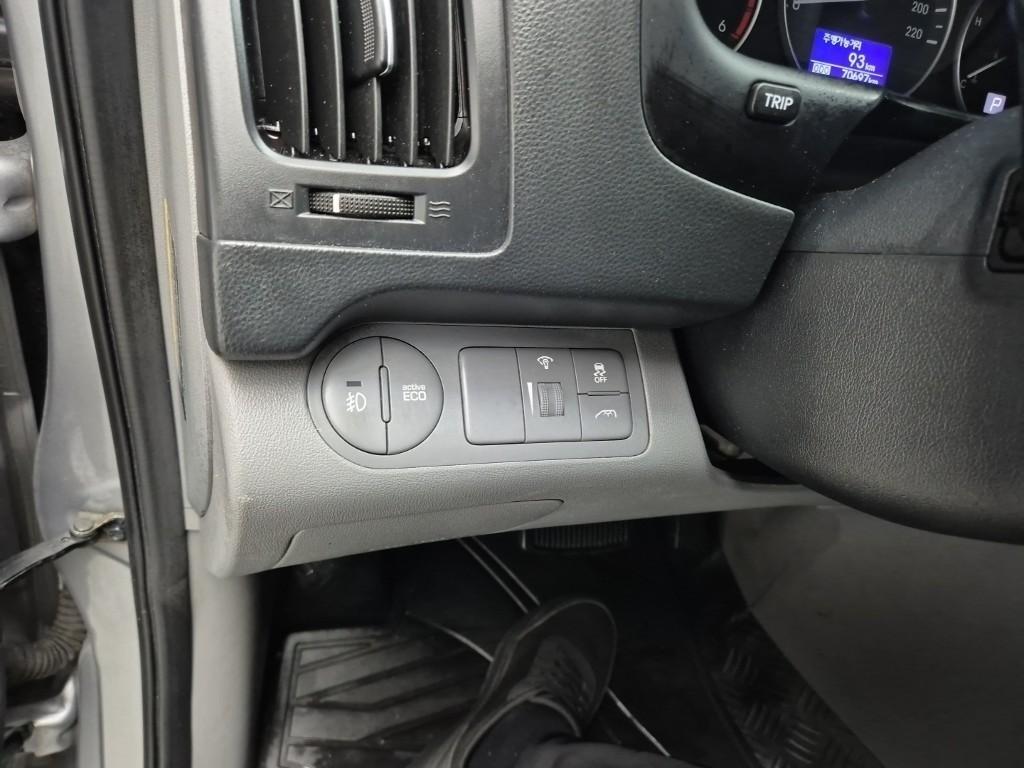 HYUNDAI Starex 2018 Plateado - Importación desde Corea - HF Imports Iquique - Foto 15