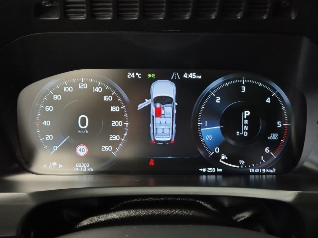 Volvo XC90 - Vista 6