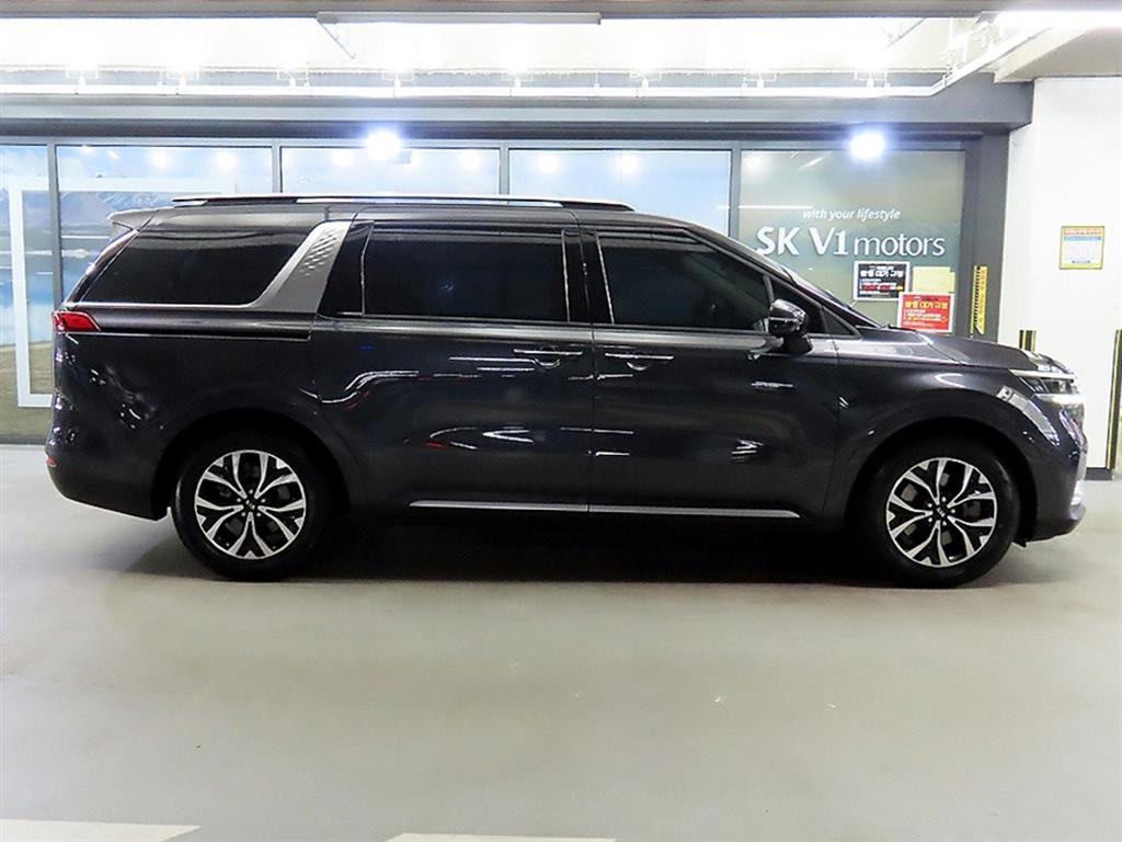 KIA Carnival - Vista 3