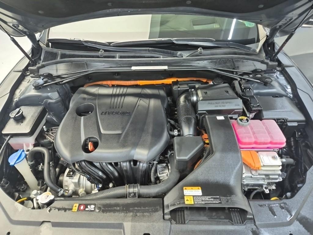 HYUNDAI Grandeur - Vista 5