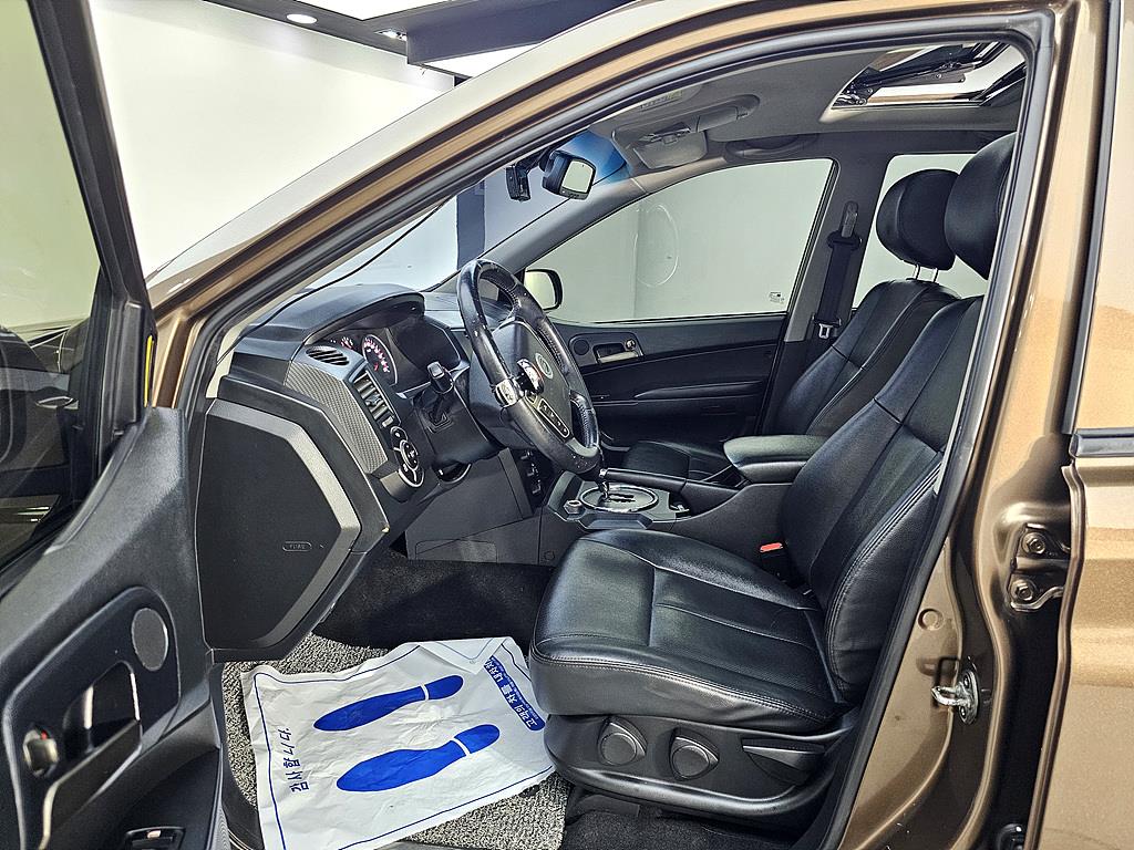 Ssangyong Korando - Vista 8