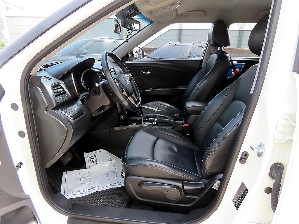 Ssangyong Tivoli - Vista 5