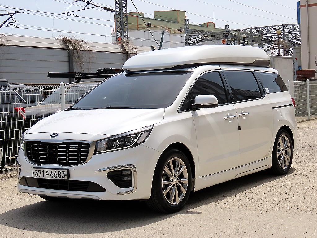 KIA Carnival - Vista 2