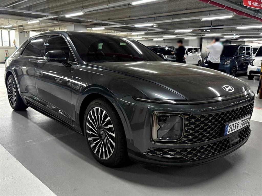 HYUNDAI Grandeur - Vista 5