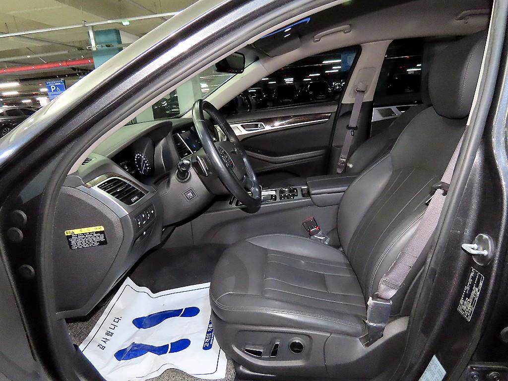 Genesis G80 - Vista 6