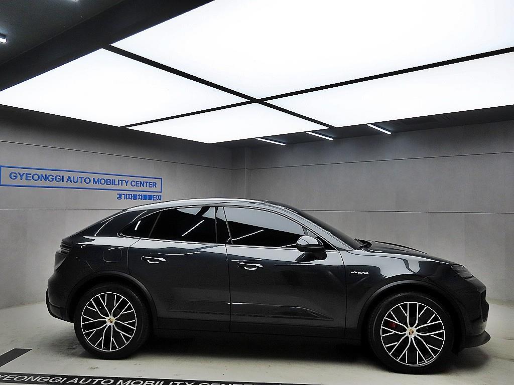 Porsche Macan - Vista 2
