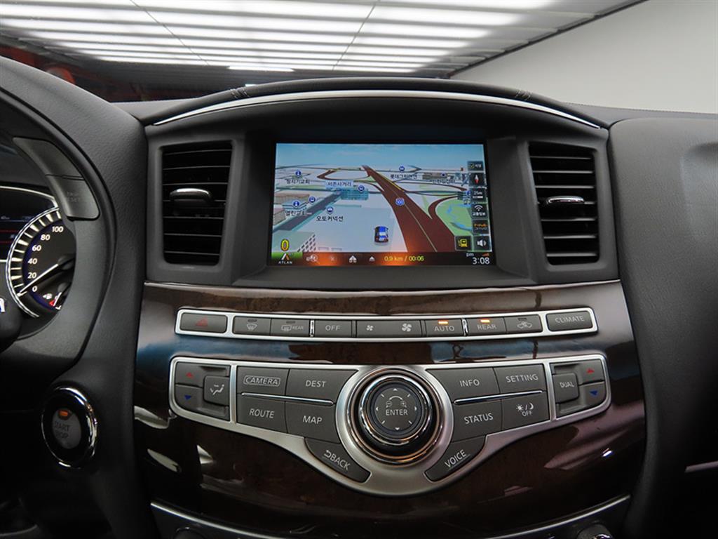 Infiniti QX - Vista 11