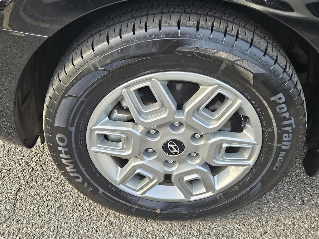 HYUNDAI Staria 2025 Negro - Importación desde Corea - HF Imports Iquique - Foto 20