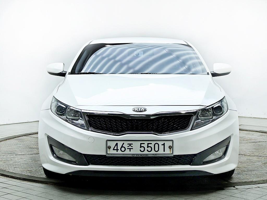 KIA K5 2013 Blanco - Importación desde Corea - HF Imports Iquique - Foto 1
