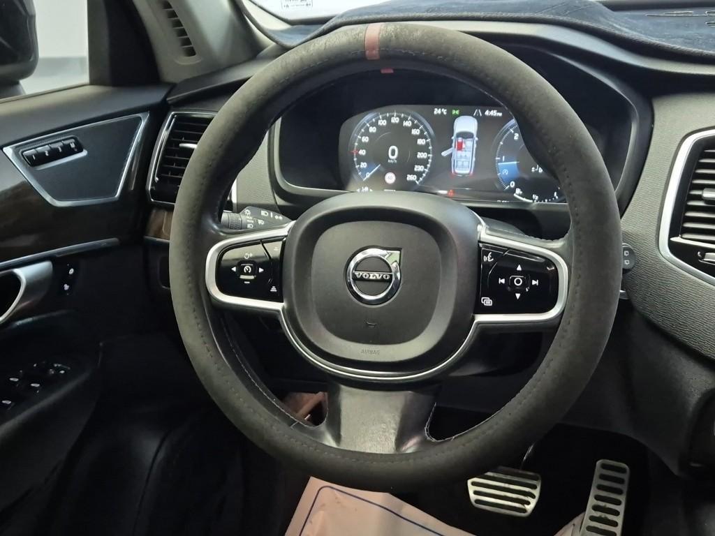 Volvo XC90 - Vista 9