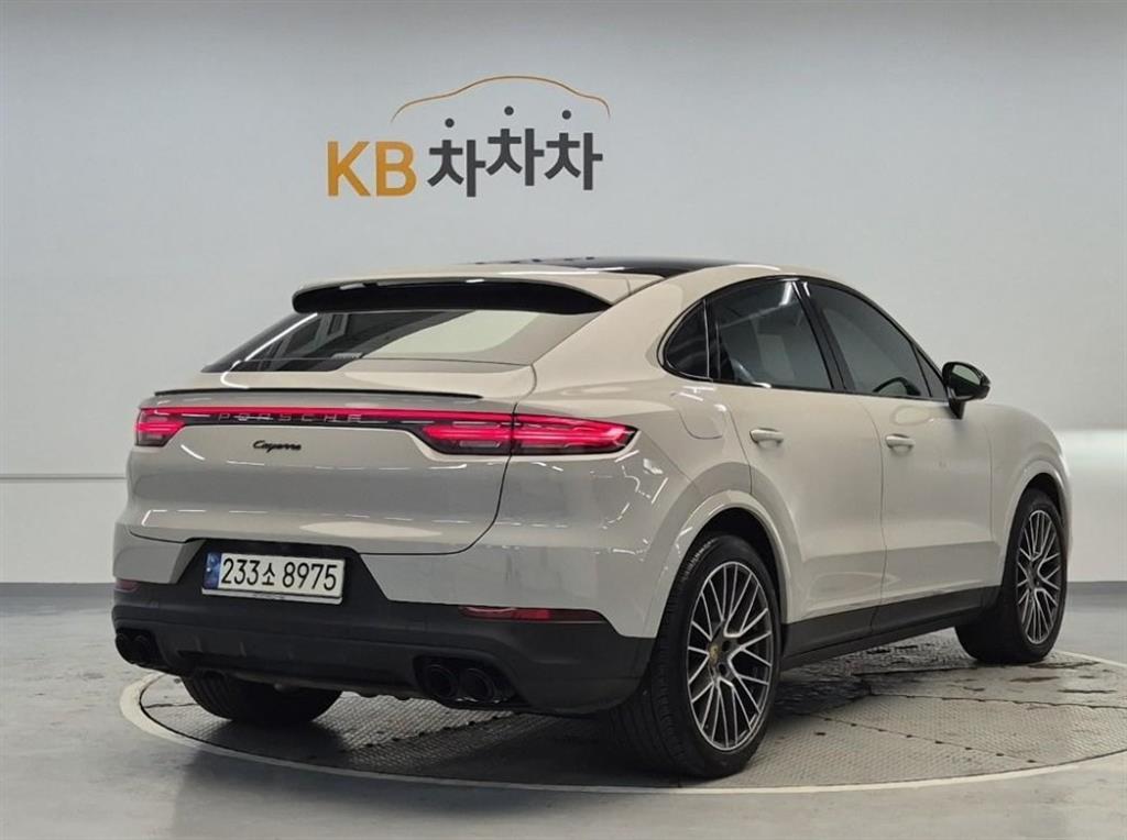 Porsche Cayenne - Vista 3