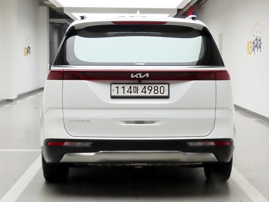 KIA Carnival - Vista 3