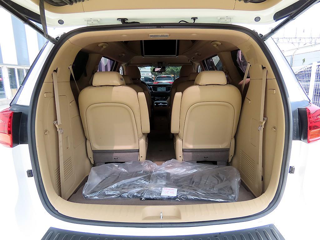 KIA Carnival 2020 Blanco - Importación desde Corea - HF Imports Iquique - Foto 16