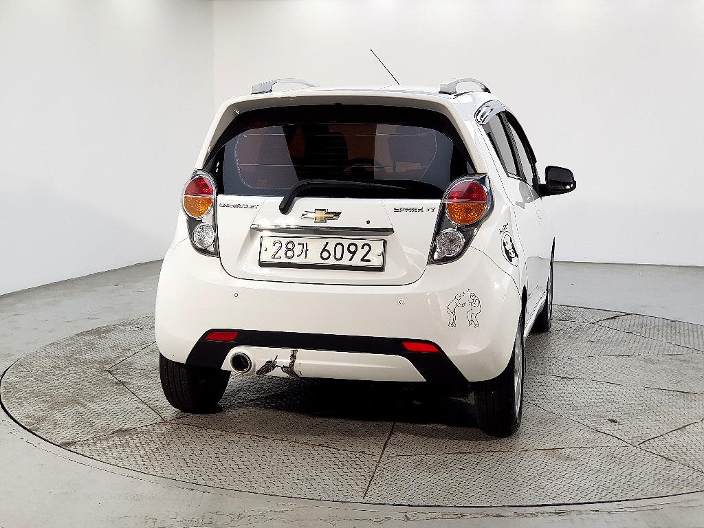 Chevrolet Spark - Vista 3