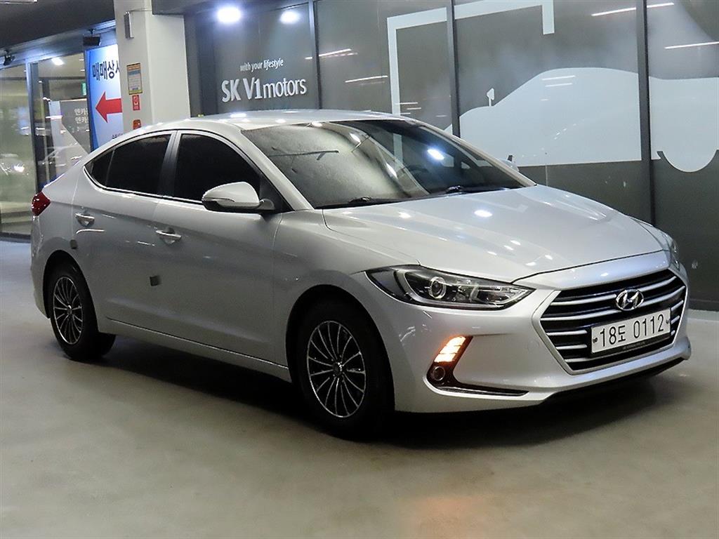 HYUNDAI Avante 2017 Plateado - Importación desde Corea - HF Imports Iquique - Foto 1