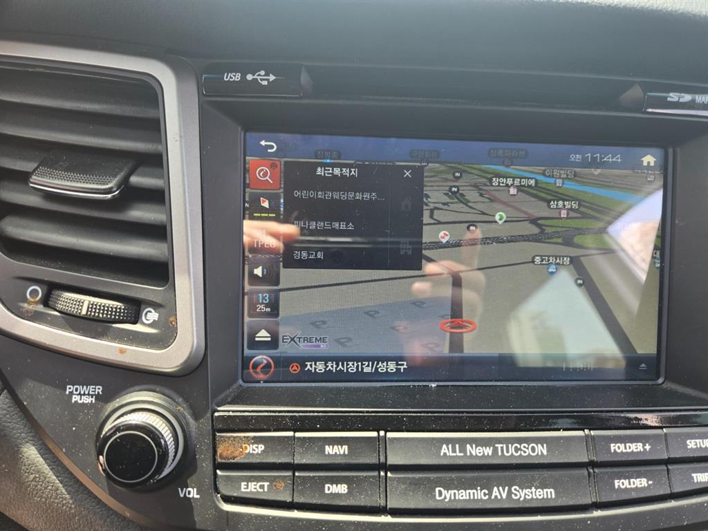 HYUNDAI Tucson - Vista 9