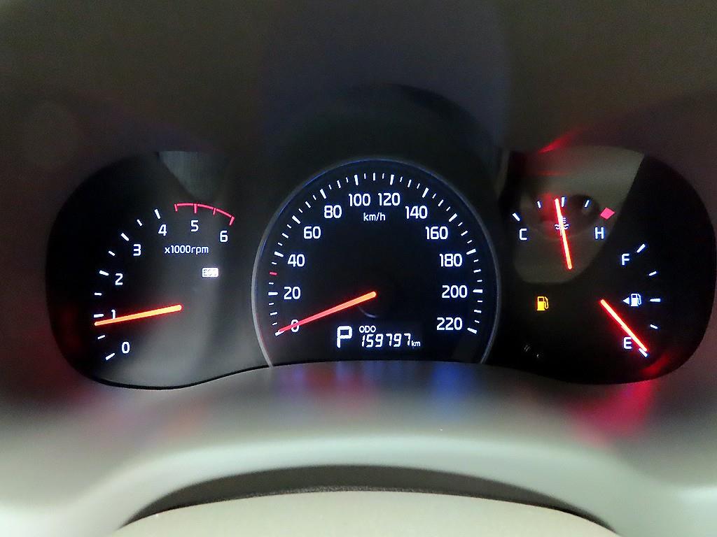 KIA Carnival - Vista 6