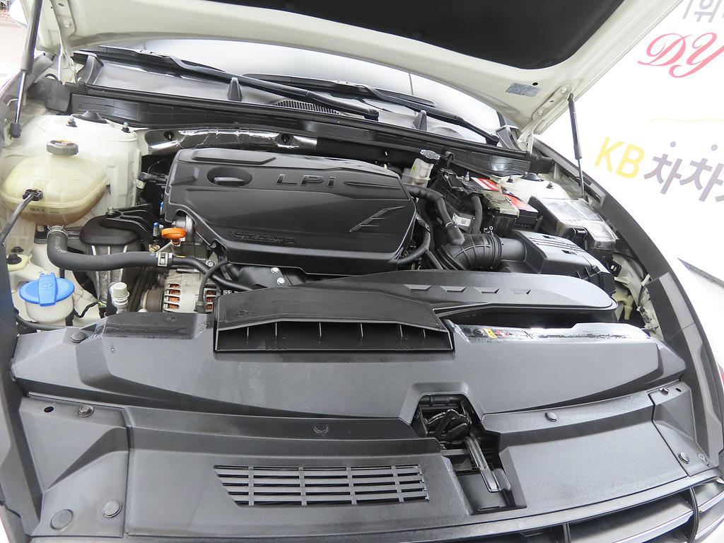 HYUNDAI Sonata 2020 Blanco - Importación desde Corea - HF Imports Iquique - Foto 19