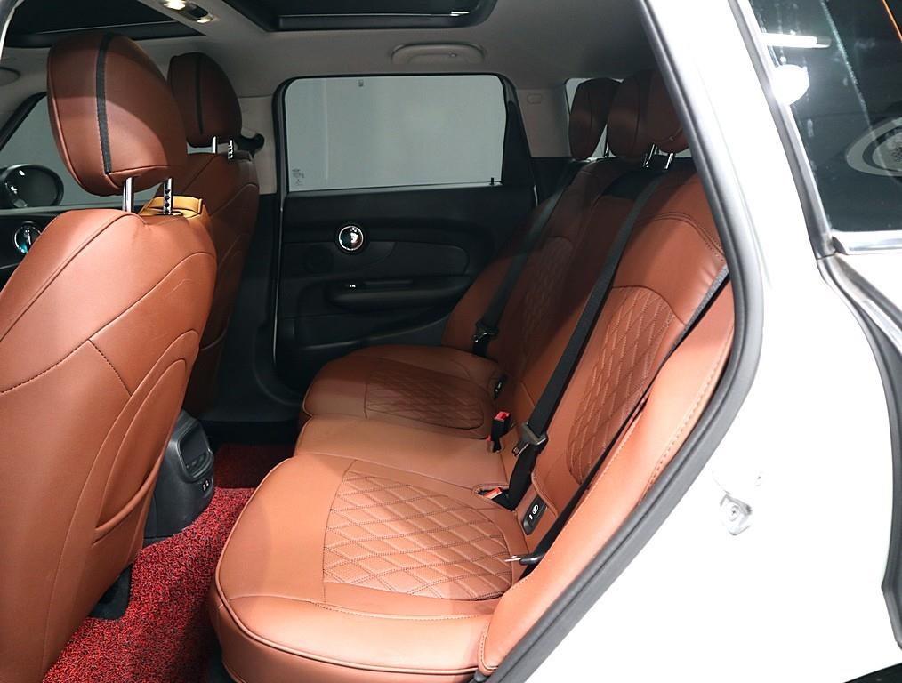 Mini Clubman - Vista 10