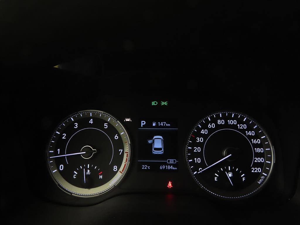 HYUNDAI Venue - Vista 9