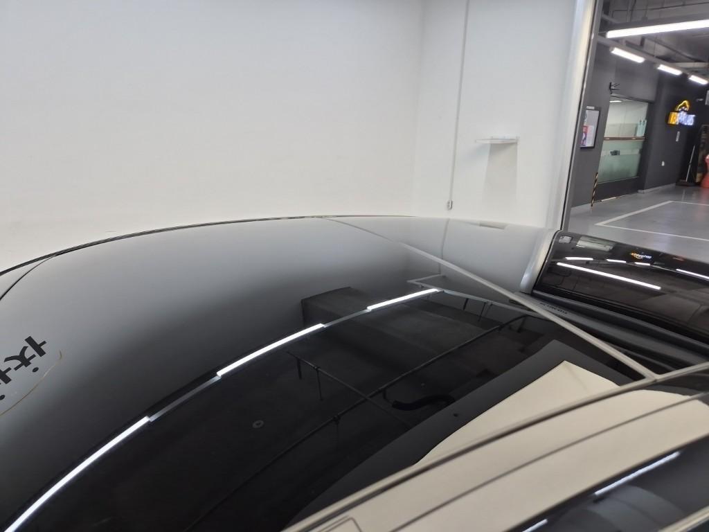 BMW 8 Series 2024 Negro - Importación desde Corea - HF Imports Iquique - Foto 13