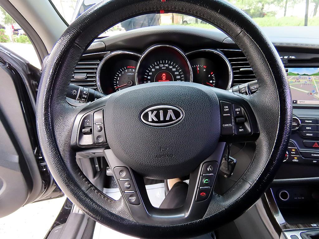 KIA K5 - Vista 8