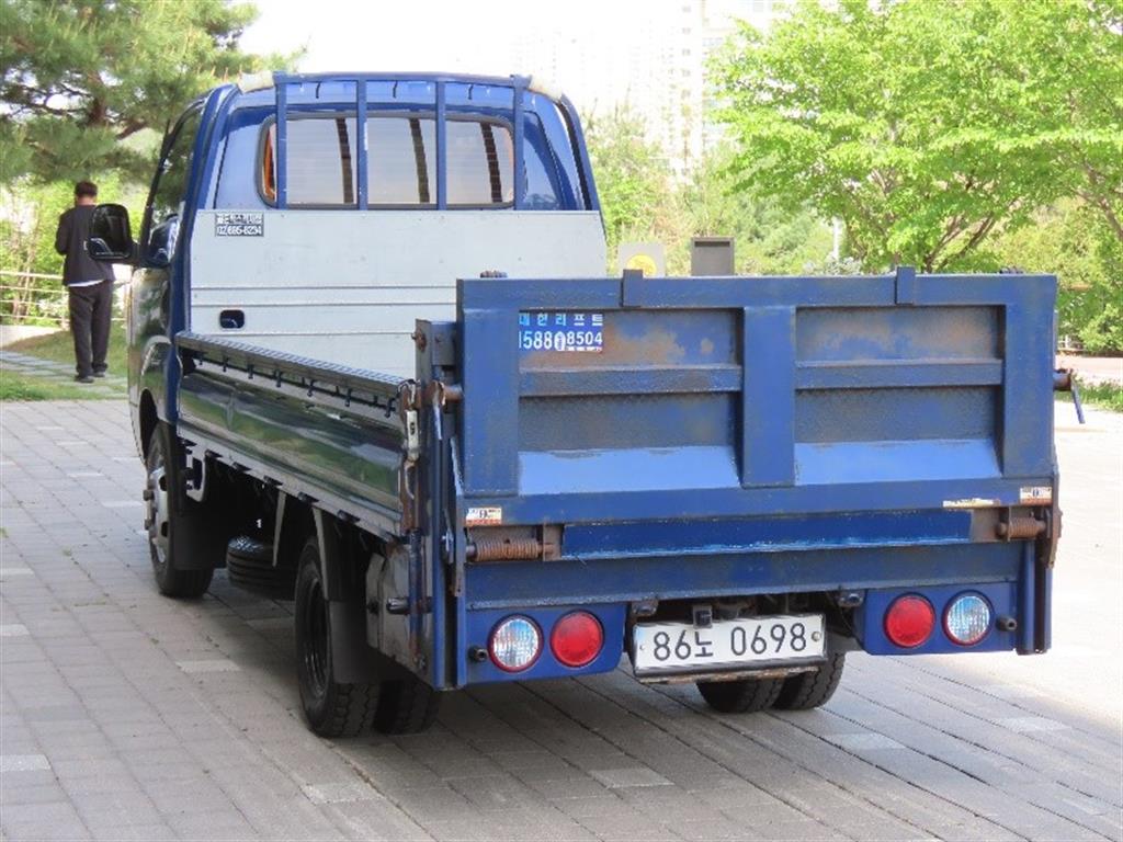 Small Truck Cargo (small) - Vista 7