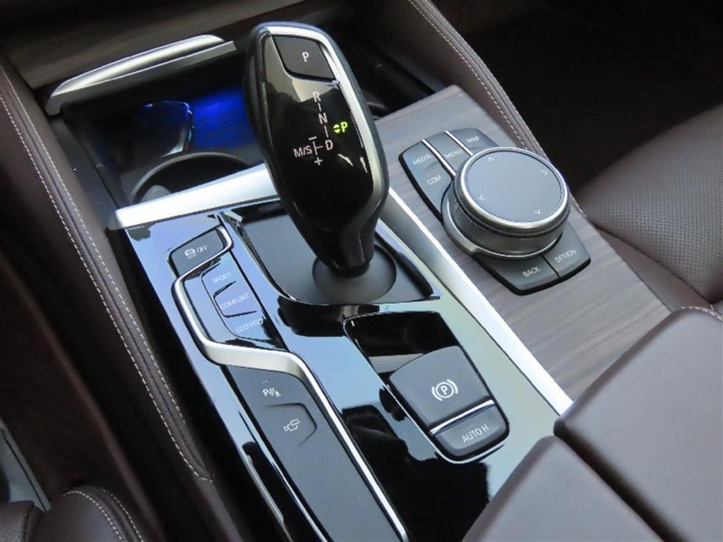 BMW 5 Series - Vista 11