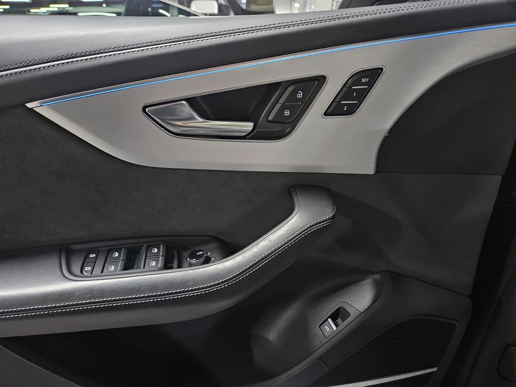 Audi Q8 2021 Gris - Importación desde Corea - HF Imports Iquique - Foto 13