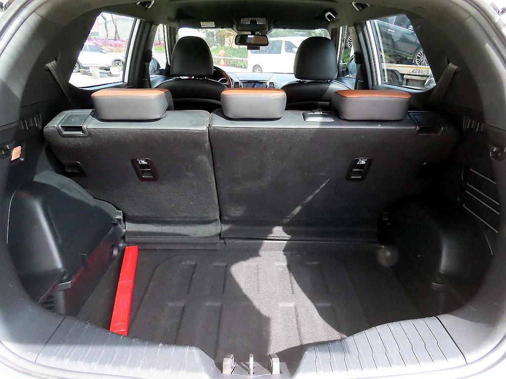 Ssangyong Tivoli 2019 Blanco - Importación desde Corea - HF Imports Iquique - Foto 18