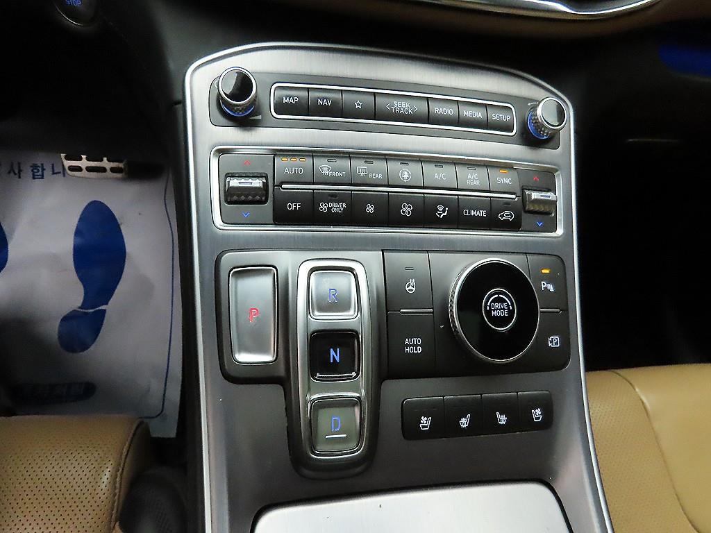 HYUNDAI Santa Fe - Vista 10