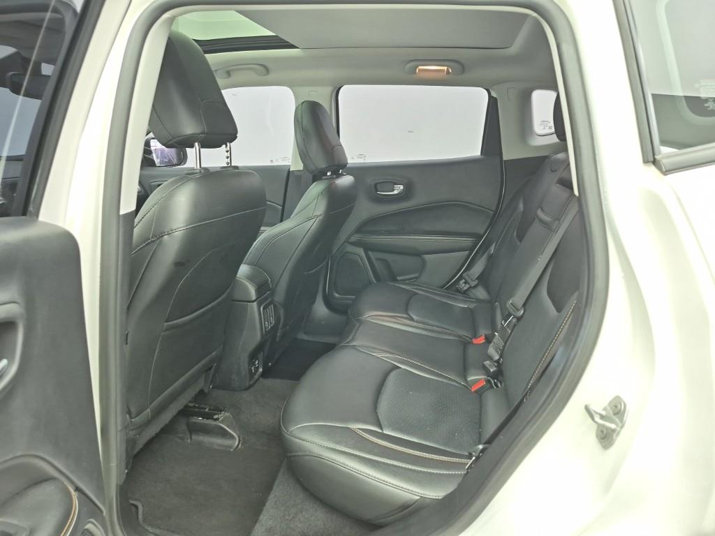 Jeep Compass - Vista 12
