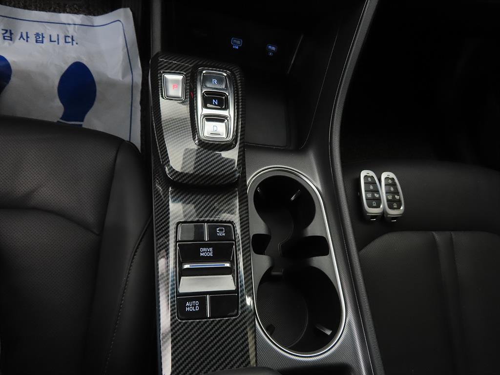 HYUNDAI Sonata - Vista 11