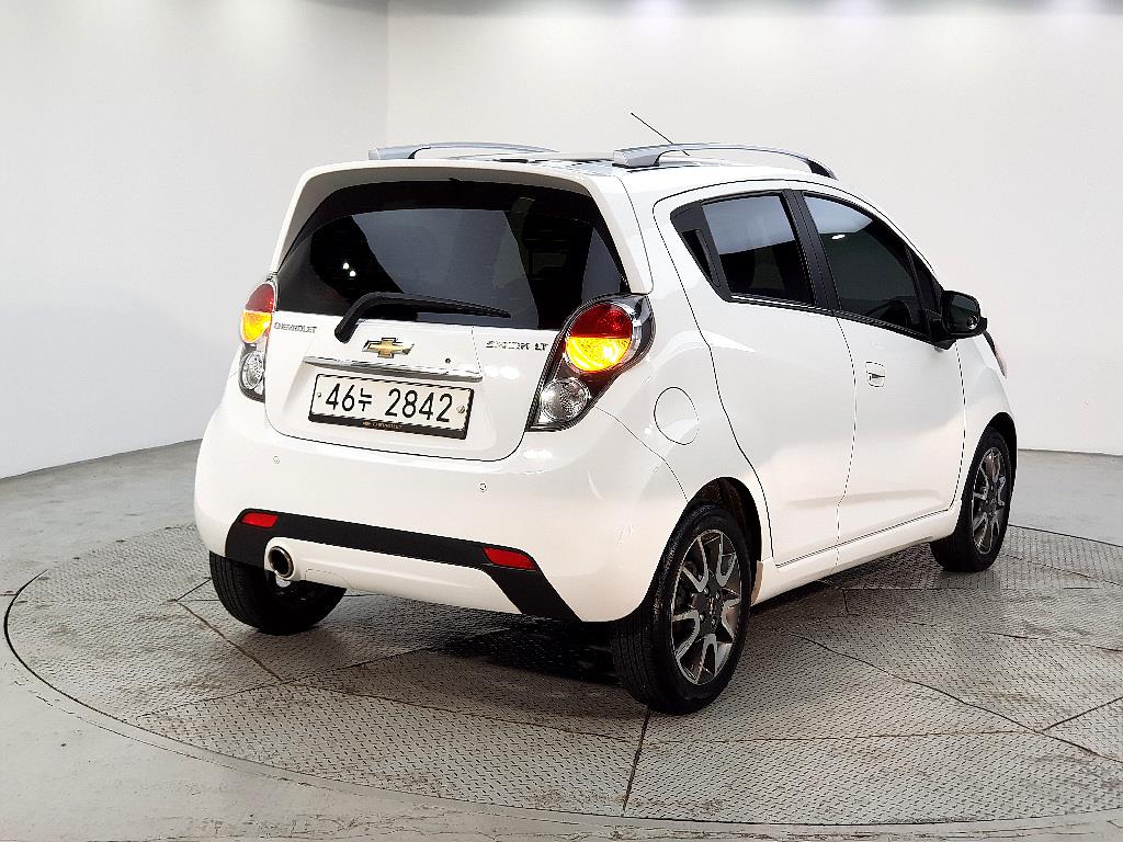 Chevrolet Spark - Vista 4