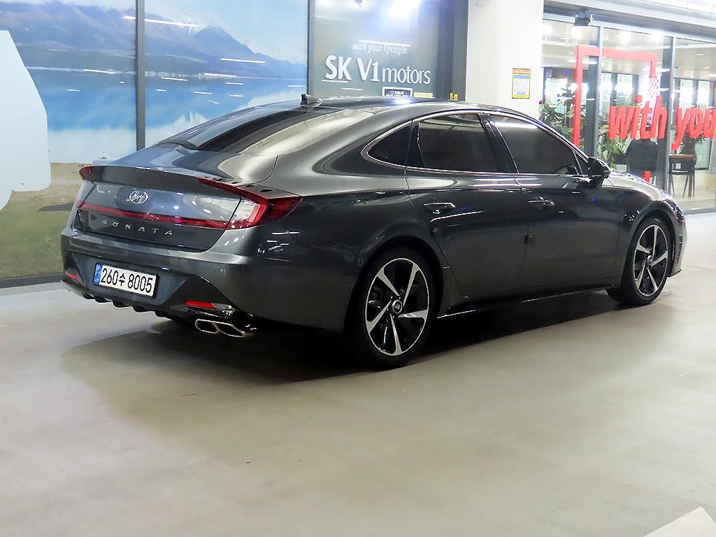 HYUNDAI Sonata - Vista 4