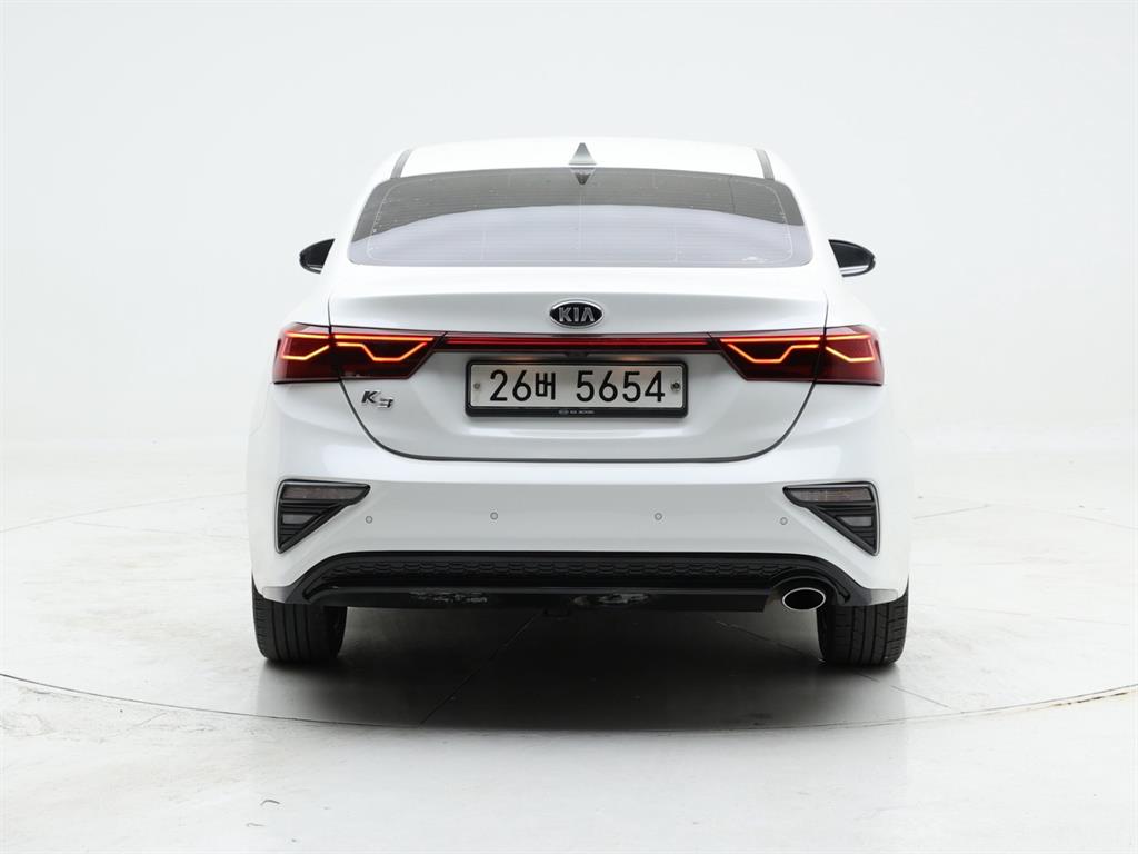 KIA K3 - Vista 9
